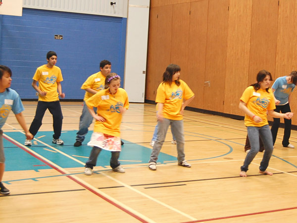 aim08_dance.4df7bc64051.jpg
