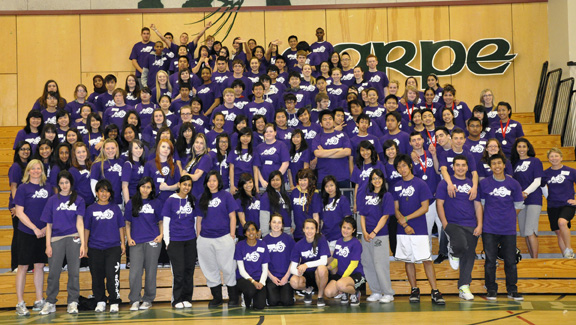 aim2011_01.bdd93a64191.JPG